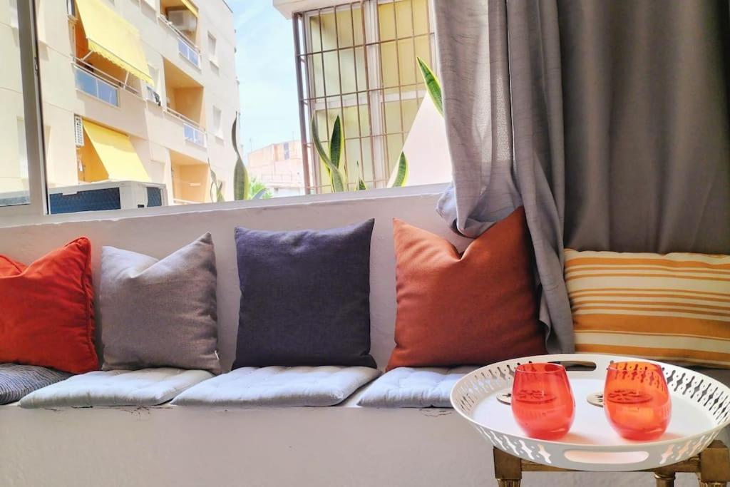 Bonito Apartamento De Dos Dormitorios En El Centro Y Calle San Miguel Torremolinos Exterior foto
